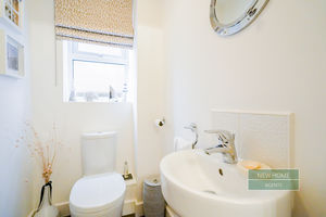 Photo 25- click for photo gallery